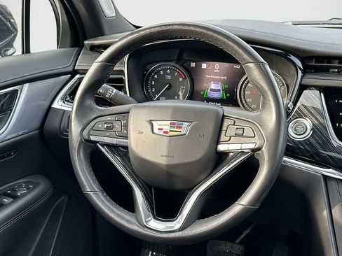 Certified 2023 Cadillac XT6 Premium Luxury w/ Technology Package image 6