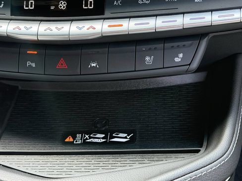 Used 2025 Cadillac CT4 Premium Luxury image 29