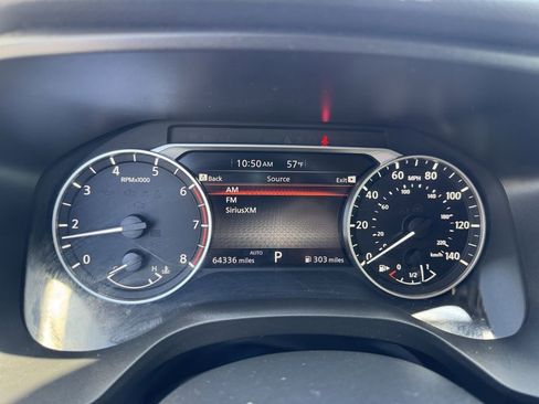 Used 2024 Nissan Rogue SV image 7