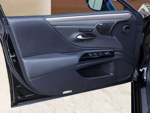 Used 2023 Lexus ES 350 F Sport w/ Accessory Package (Z2) FWD image 23
