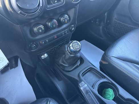 Used 2017 Jeep Wrangler Unlimited Sport w/ Quick Order Package 23S image 34