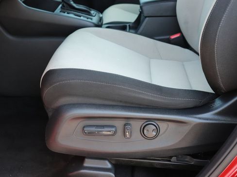 Used 2023 Honda CR-V EX image 10