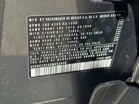 Used 2025 Volkswagen Taos S FWD image 17