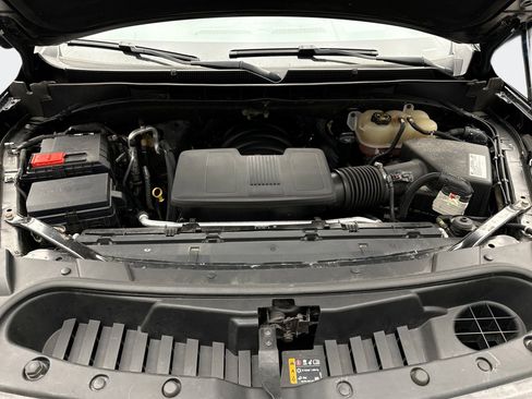 Used 2021 GMC Yukon Denali w/ Denali Premium Package image 29