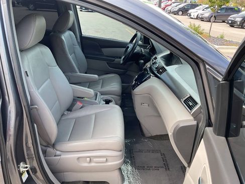 Used 2016 Honda Odyssey EX-L image 44