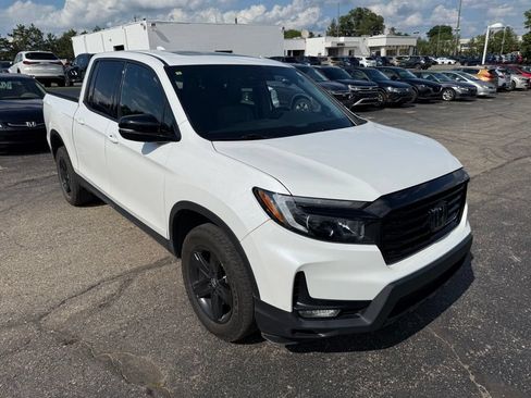 Used 2023 Honda Ridgeline Black Edition image 4