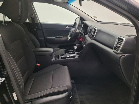 Used 2018 Kia Sportage LX FWD image 21