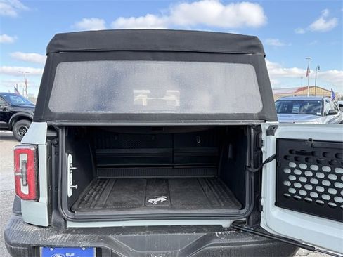 Used 2021 Ford Bronco Badlands image 26