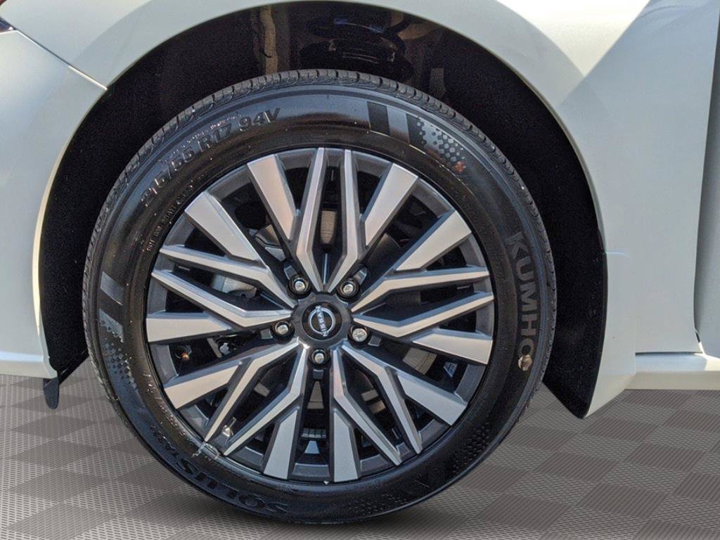 New 2026 Nissan Altima 2.5 SV AWD/4WD image 10