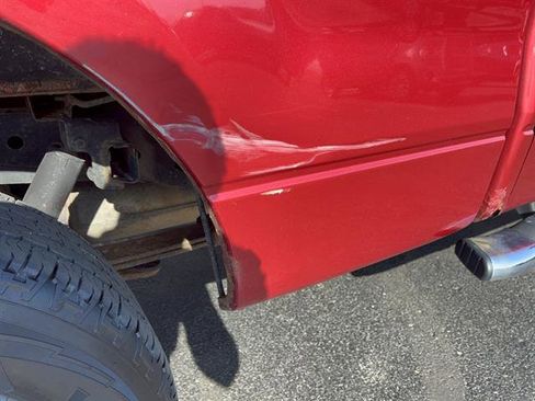 Used 2010 Ford F150 XLT image 9