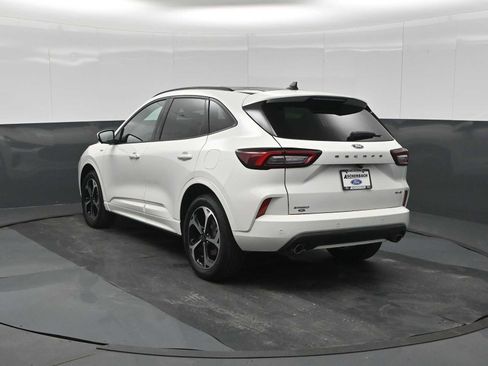 Certified 2025 Ford Escape ST-Line Elite w/ Premium Technology Package AWD/4WD image 6