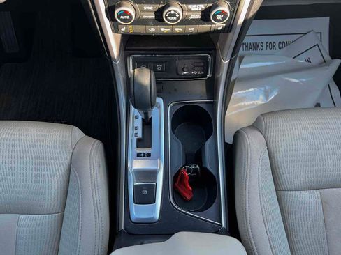 Used 2022 Subaru Ascent Premium w/ Convenience Package image 34