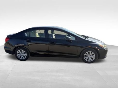 Used 2012 Honda Civic LX image 2