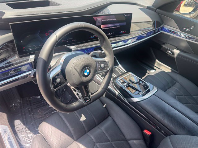 Used 2026 BMW 740i xDrive AWD/4WD image 15