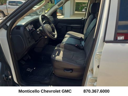 Used 2005 Dodge Ram 1500 Truck ST w/ SXT Value Group RWD image 24