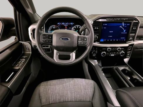 Used 2022 Ford F150 XLT w/ Equipment Group 302A High AWD/4WD image 5
