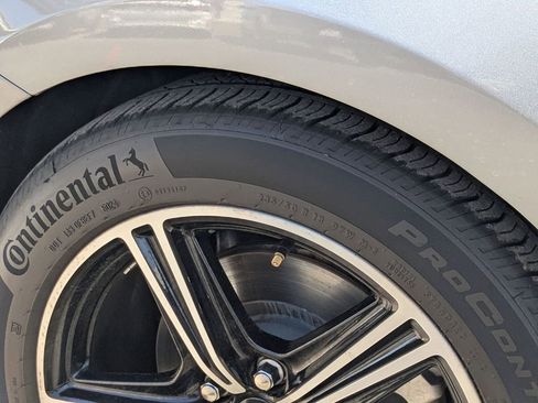 Used 2025 Ford Mustang Premium image 27