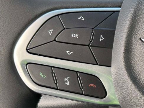 New 2026 Chrysler Voyager LX image 39