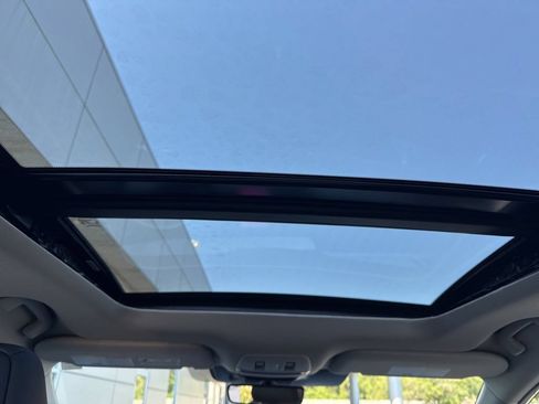 New 2026 Nissan Murano Platinum w/ Cargo Package AWD/4WD image 17