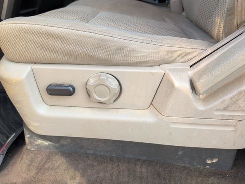 Used 2010 Ford F150 XLT AWD/4WD image 13