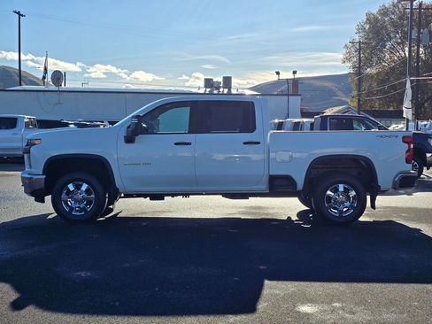 Used 2023 Chevrolet Silverado 2500 W/T w/ WT Convenience Package image 2