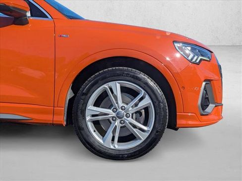 Used 2020 Audi Q3 2.0T Prestige w/ Prestige Package image 24