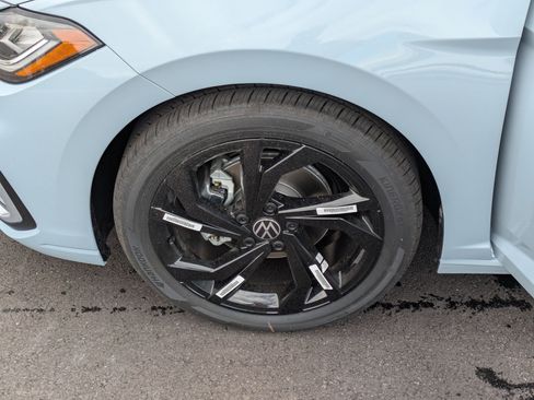 New 2026 Volkswagen Jetta SE image 17