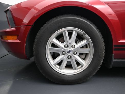 Used 2009 Ford Mustang Coupe RWD image 13