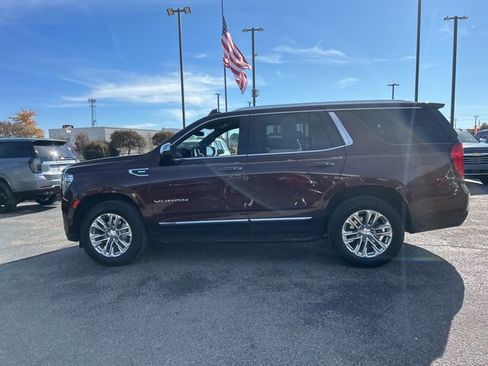Used 2023 GMC Yukon SLT image 6