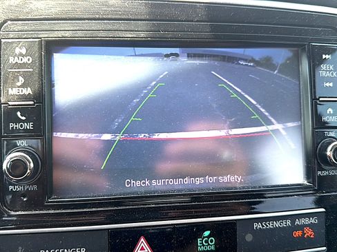 Used 2019 Mitsubishi Outlander ES FWD image 7
