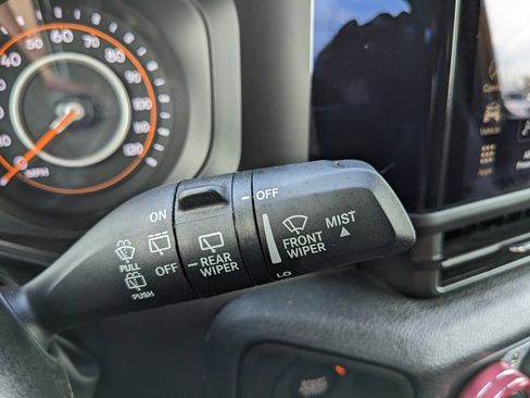 Used 2025 Jeep Wrangler Willys image 51