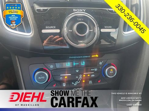 Used 2017 Ford Focus SEL w/ Cold Weather Package FWD image 23