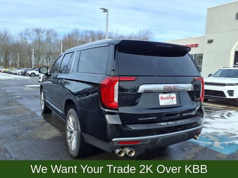 Used 2022 GMC Yukon XL Denali w/ Denali Premium Package image 8