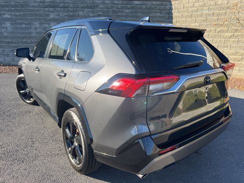 Used 2020 Toyota RAV4 XSE image 27