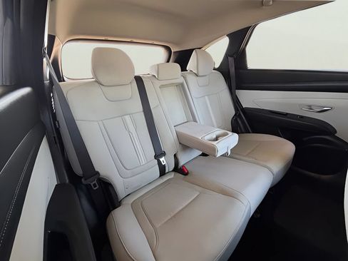 Used 2025 Hyundai Tucson SEL FWD image 11