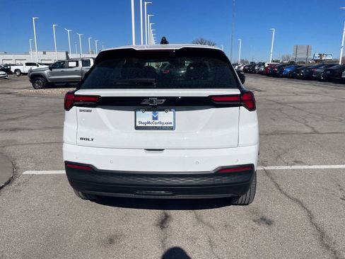 New 2027 Chevrolet Bolt LT image 4