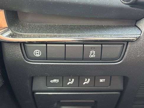 Used 2020 MAZDA MAZDA3 AWD Sedan w/ Preferred Package image 40