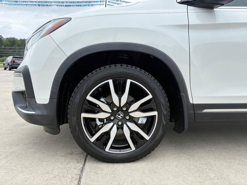 Used 2021 Honda Pilot Elite image 7