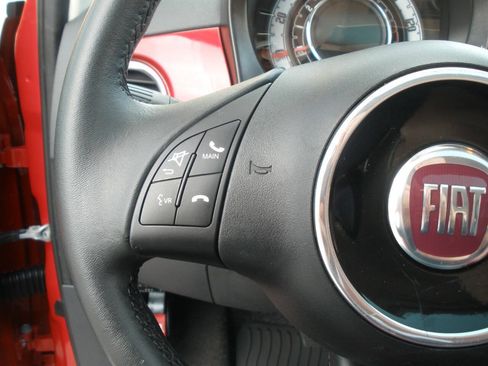 Used 2012 FIAT 500 Lounge w/ Luxury Leather Pkg FWD image 34