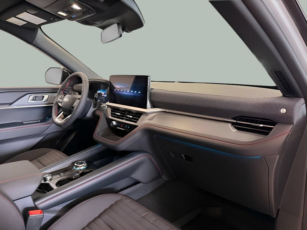New 2026 Ford Explorer ST-Line w/ ST-Line Street Pack AWD/4WD image 35