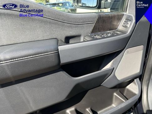 Used 2023 Ford F350 Lariat w/ Lariat Ultimate Package AWD/4WD image 13
