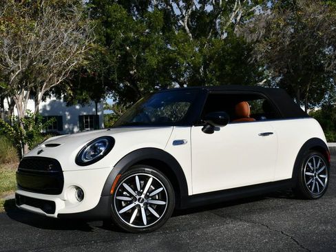 Used 2021 MINI Cooper S image 27