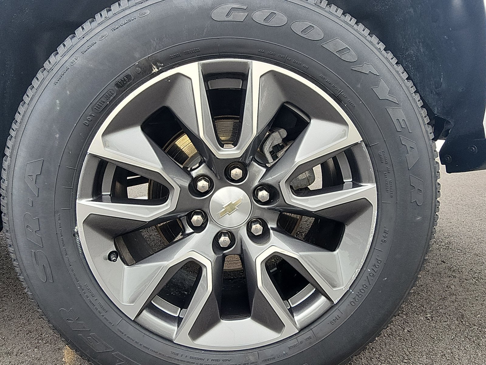 Used 2023 Chevrolet Silverado 1500 LT AWD/4WD image 9