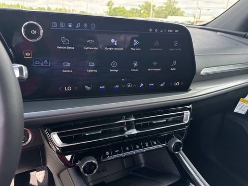 New 2026 Chevrolet Traverse LT w/ Driver Confidence Package FWD image 44