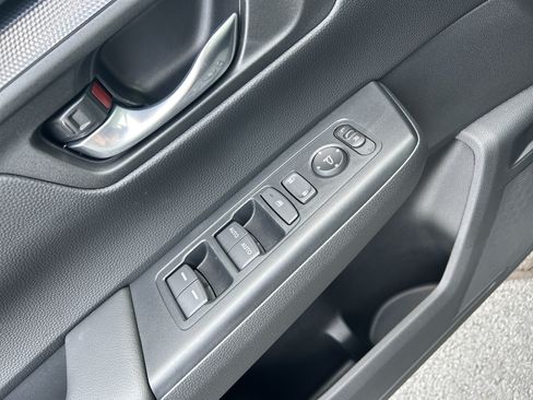 Used 2024 Honda CR-V EX image 23