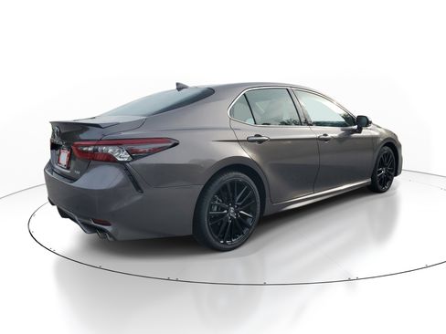 Used 2024 Toyota Camry XSE image 6