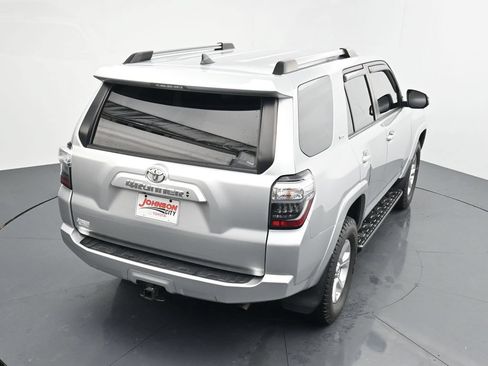 Used 2021 Toyota 4Runner SR5 AWD/4WD image 25