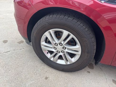 Used 2019 Buick Enclave Essence AWD/4WD image 7