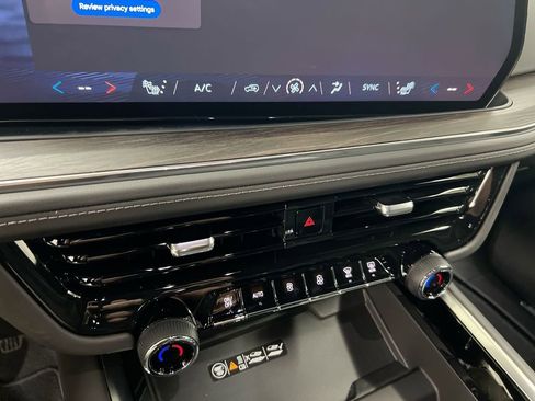 New 2026 Chevrolet Tahoe LT AWD/4WD image 17