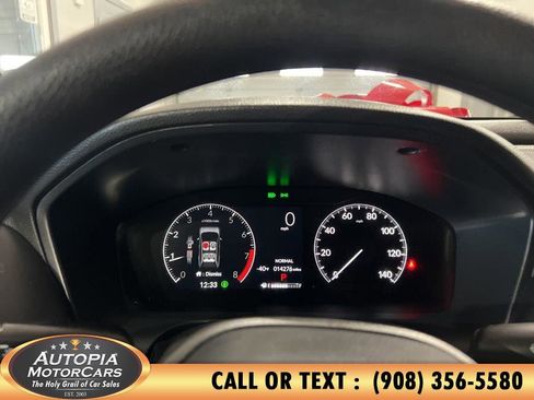 Used 2025 Honda HR-V LX image 23